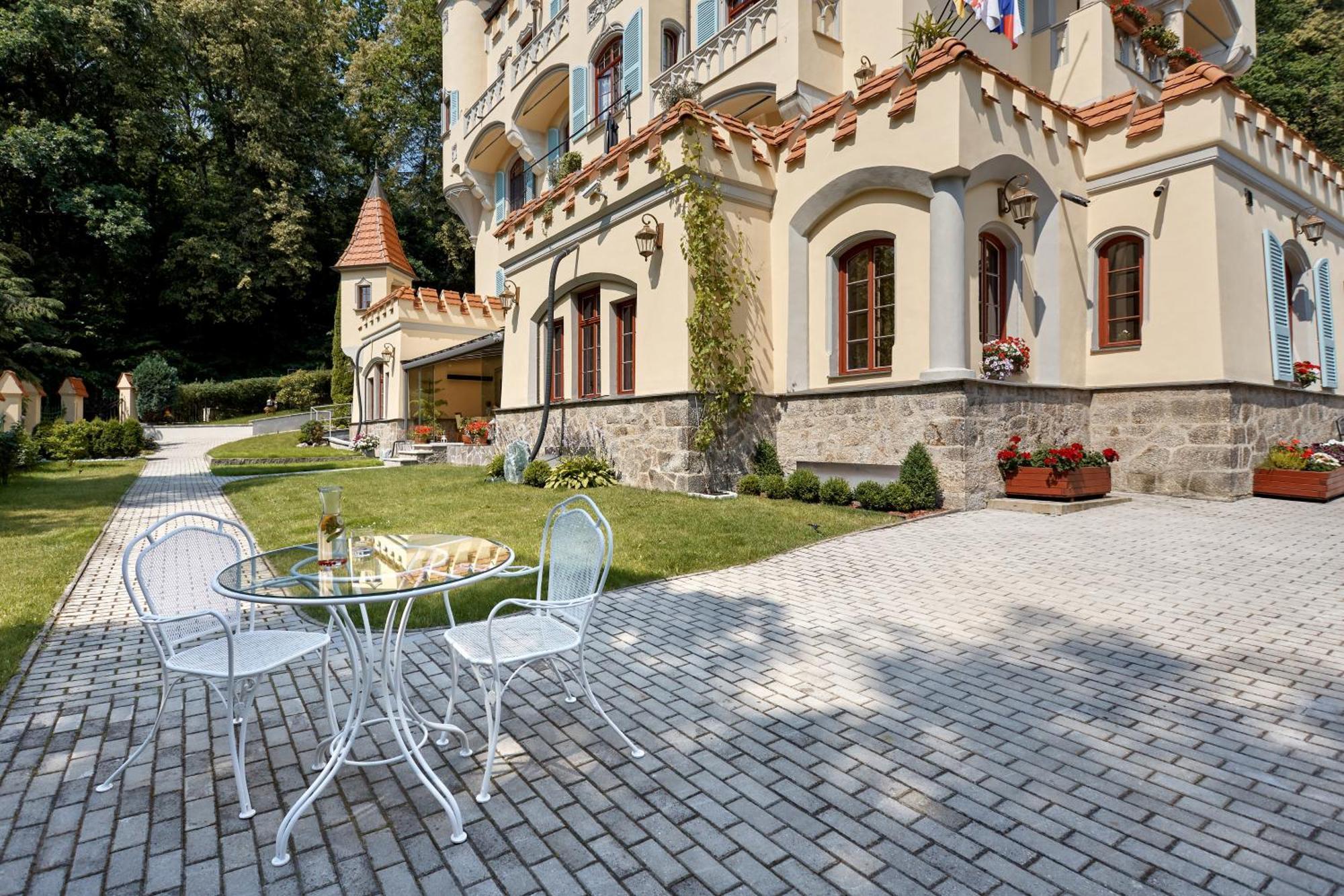 Spa Hotel Villa Ritter Karlovy Vary Exterior foto